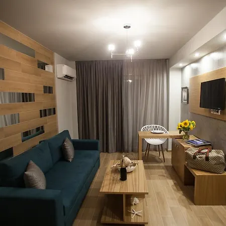 Pallas Luxury אמוליאני