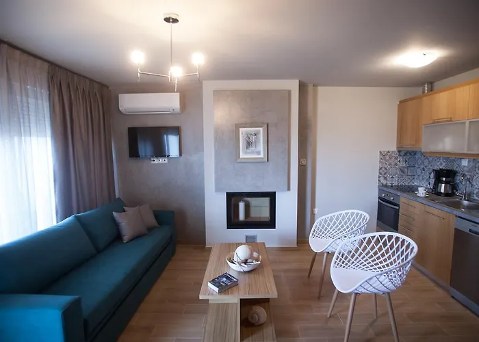 Pallas Luxury * Αμμουλιανή