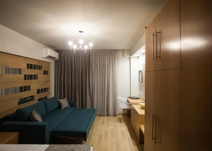 Pallas Luxury Αμμουλιανή